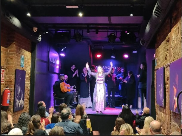 Flamenco Show in Cardamomo Tablao